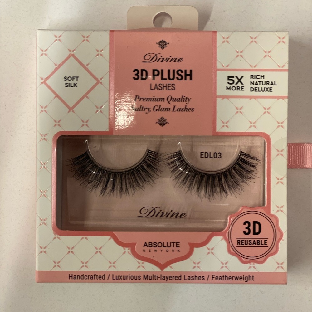 🆕 Divine 3D Plush Faux Silk Lashes